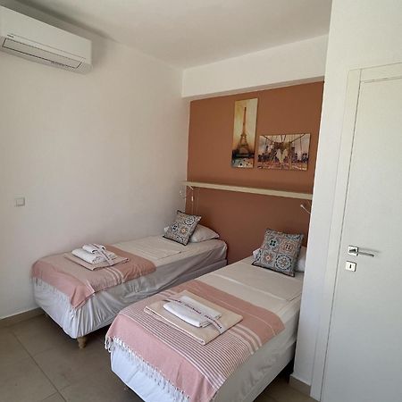 Luxurious Villa In Peloponnese With Swimming Pool Καμάρια Εξωτερικό φωτογραφία