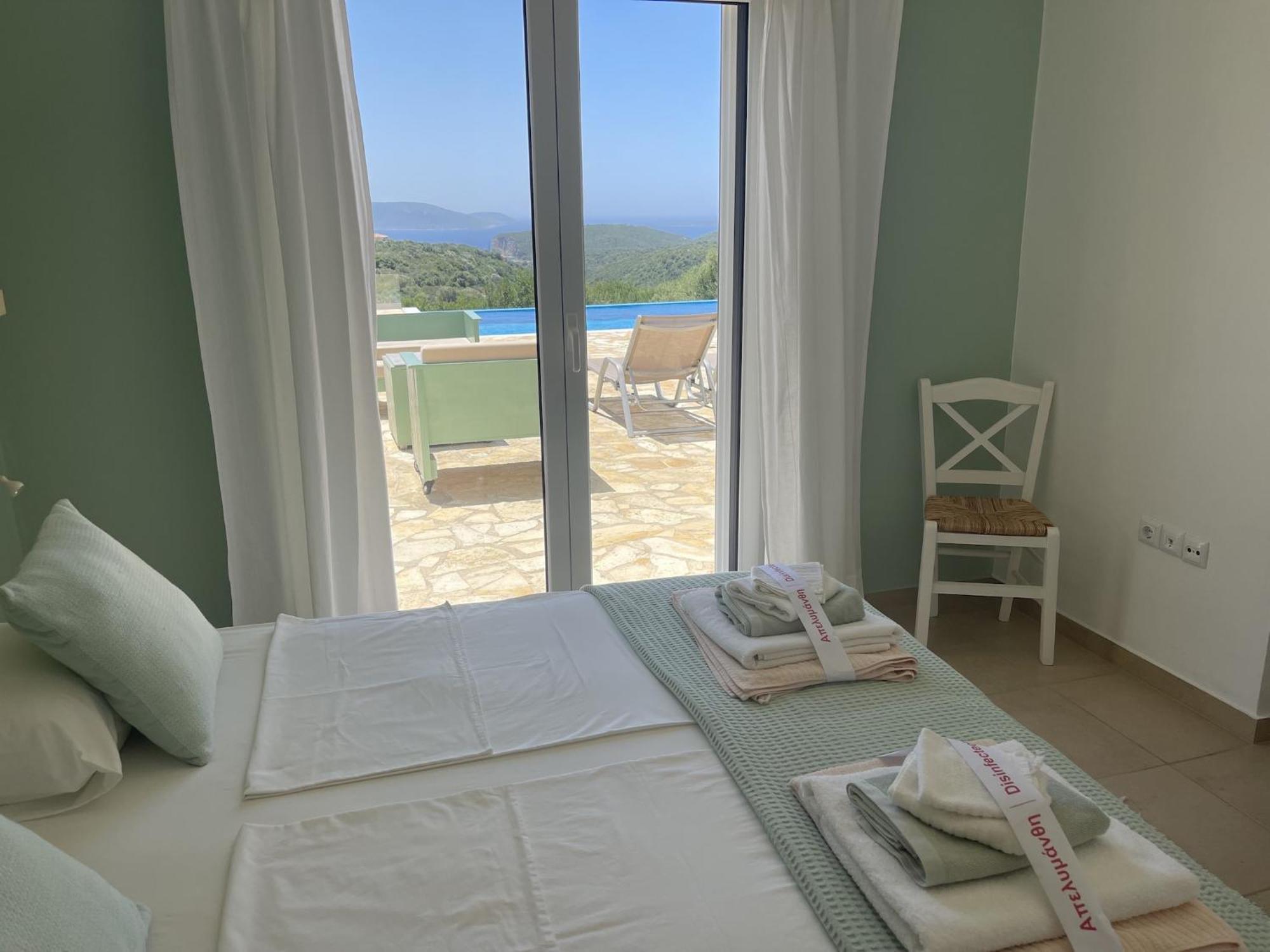 Luxurious Villa In Peloponnese With Swimming Pool Καμάρια Εξωτερικό φωτογραφία