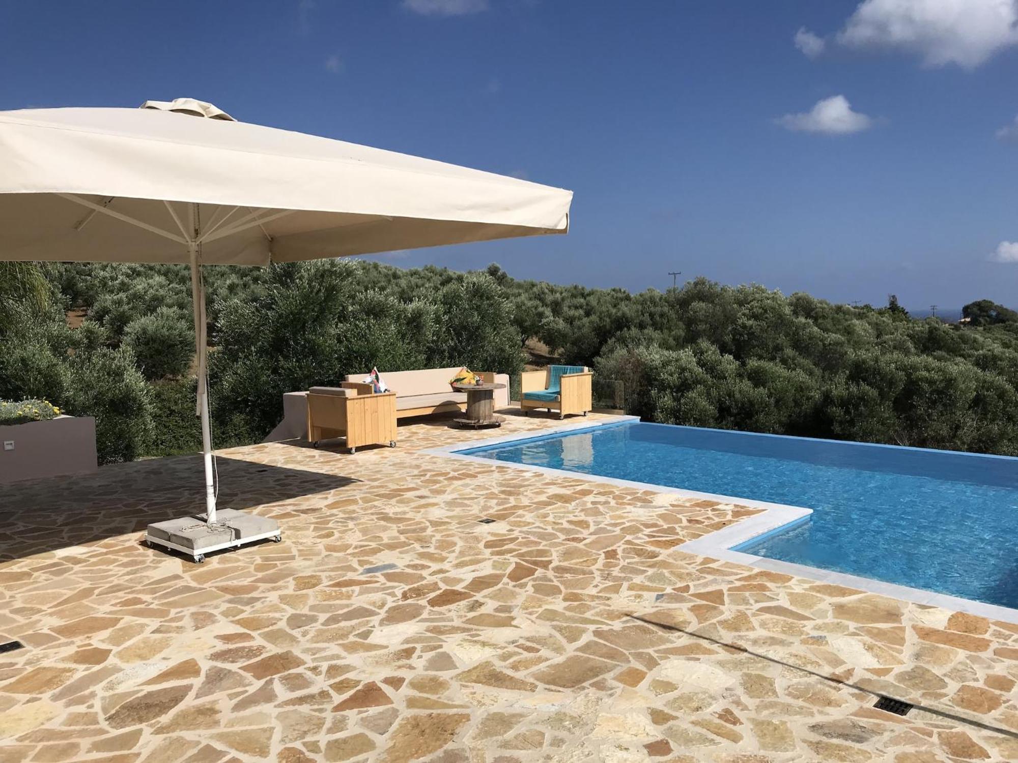 Luxurious Villa In Peloponnese With Swimming Pool Καμάρια Εξωτερικό φωτογραφία