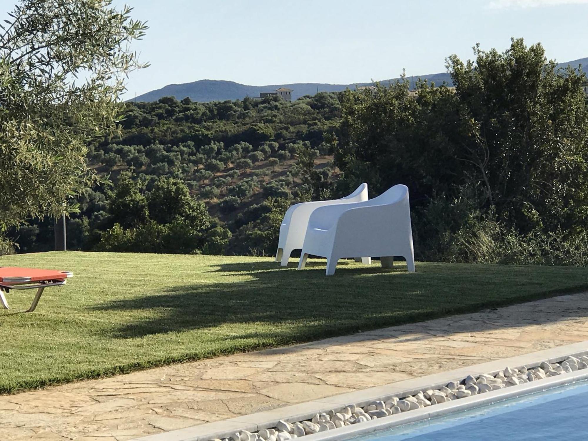 Luxurious Villa In Peloponnese With Swimming Pool Καμάρια Εξωτερικό φωτογραφία