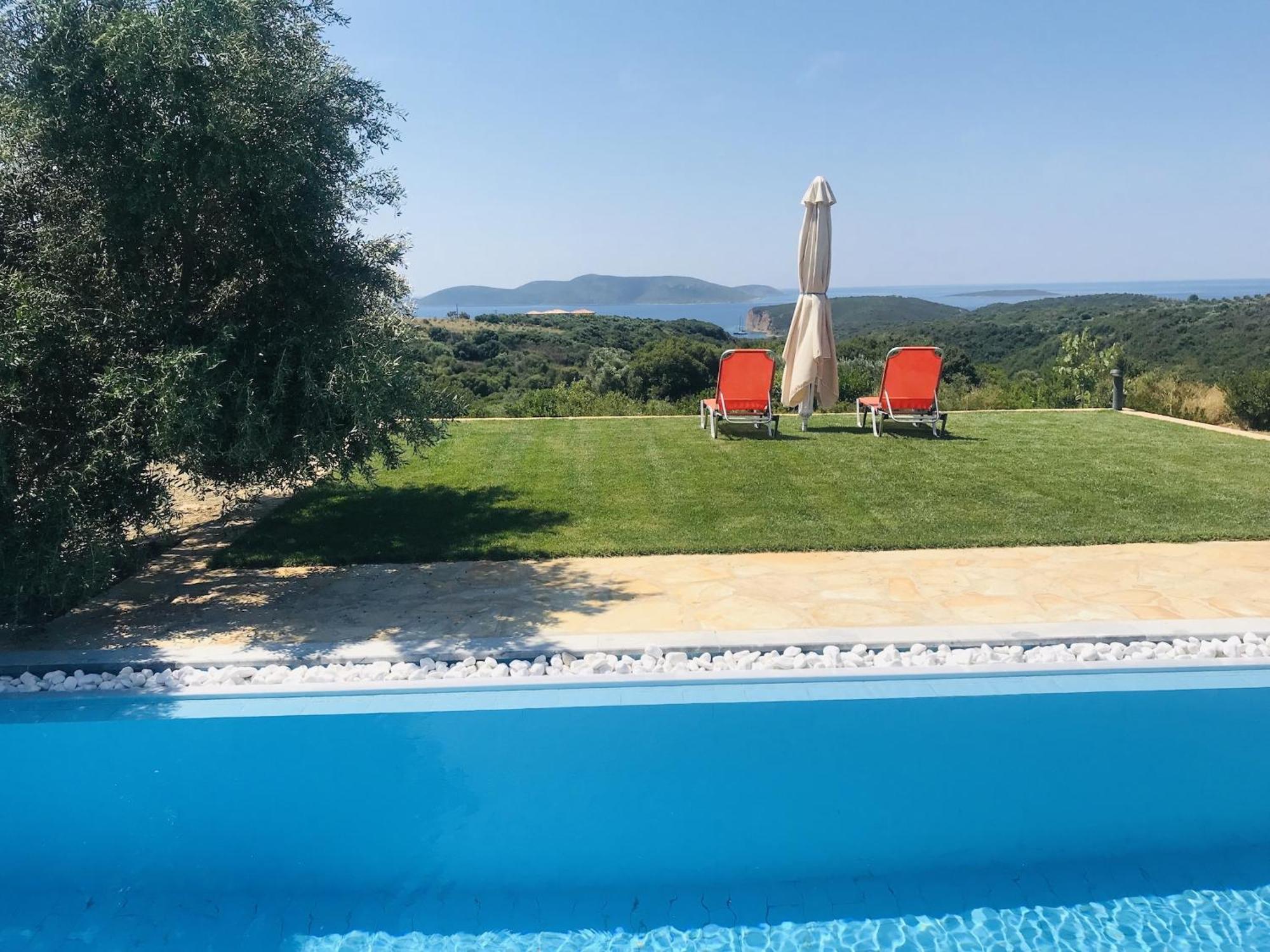 Luxurious Villa In Peloponnese With Swimming Pool Καμάρια Εξωτερικό φωτογραφία
