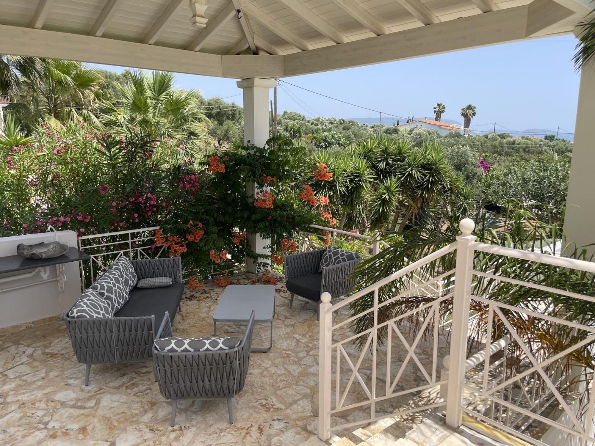 Luxurious Villa In Peloponnese With Swimming Pool Καμάρια Εξωτερικό φωτογραφία